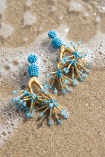 Load image into Gallery viewer, Crystaldust Coralitos Acquamarine