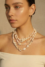 Load image into Gallery viewer, CrystalDust Guacuco Necklace
