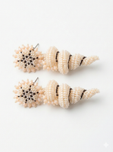 Load image into Gallery viewer, CrystalDust Guacuco Earrings
